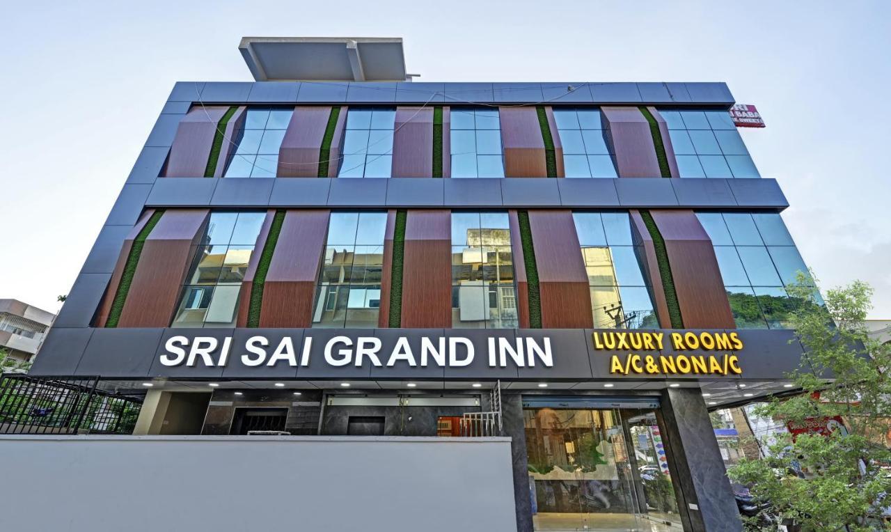 Itsy Hotels Sri Sai Grand Inn Vijayawāda Exteriér fotografie